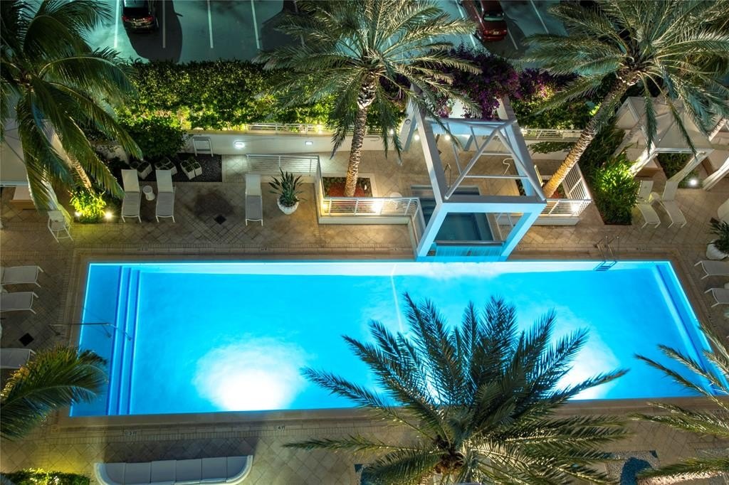 Fort Lauderdale, Florida, 33308, United States, 2 Bedrooms Bedrooms, ,2 BathroomsBathrooms,Residential,Forsale,1968178