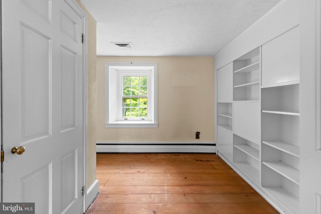 DOYLESTOWN, Pennsylvania, 18902, United States, 4 Bedrooms Bedrooms, ,3.5 BathroomsBathrooms,Residential,Forsale,1929757