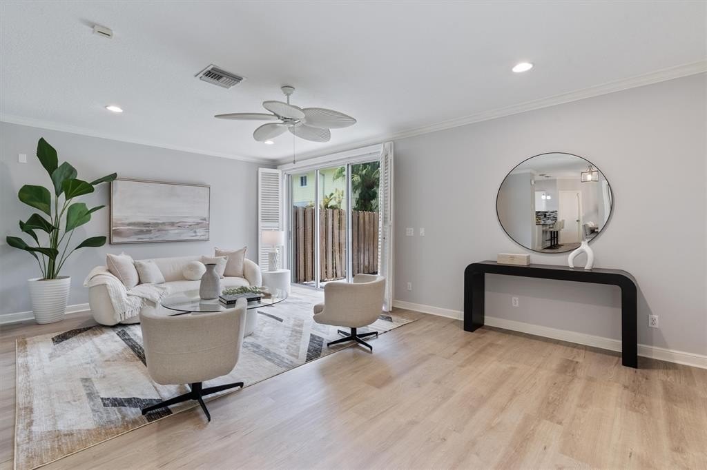 Fort Lauderdale, Florida, 33315, United States, 3 Bedrooms Bedrooms, ,2.5 BathroomsBathrooms,Residential,Forsale,2004044