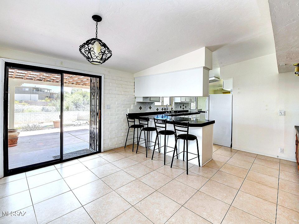 Tucson, Arizona, 85718, United States, 3 Bedrooms Bedrooms, ,3 BathroomsBathrooms,Residential,Forsale,1919204