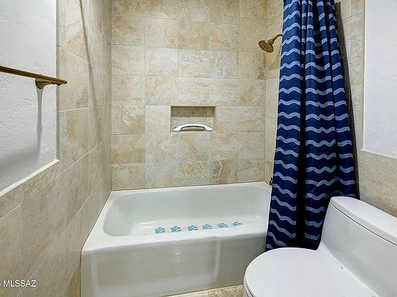 Tucson, Arizona, 85718, United States, 5 Bedrooms Bedrooms, ,4 BathroomsBathrooms,Residential,Forsale,1919203