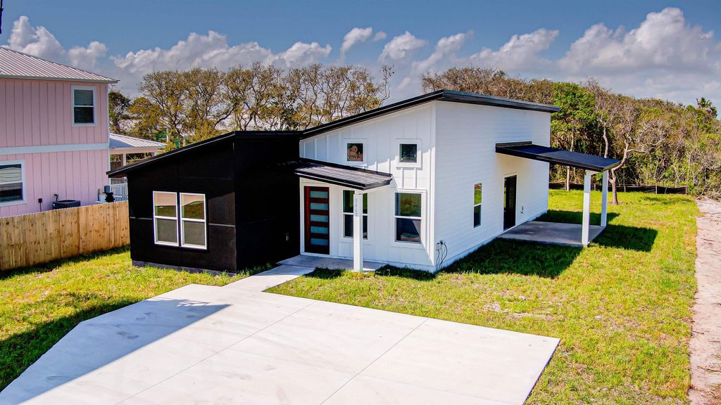 St. Augustine, Florida, 32080, United States, 4 Bedrooms Bedrooms, ,3 BathroomsBathrooms,Residential,Forsale,1914449