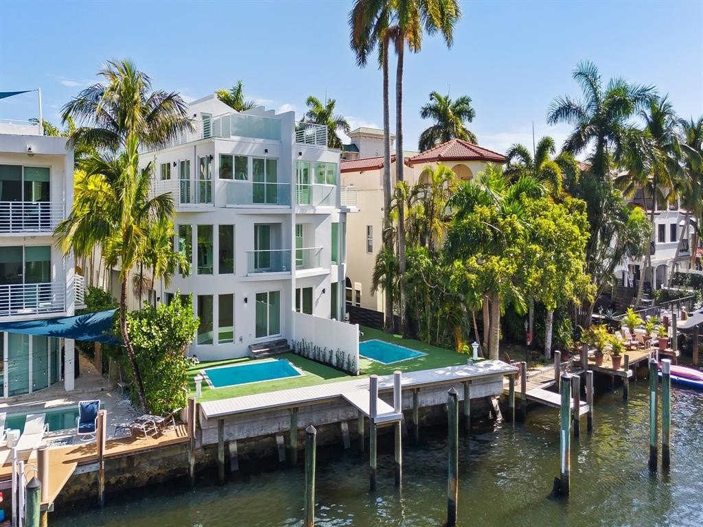 Fort Lauderdale, Florida, 33301, United States, 4 Bedrooms Bedrooms, ,4 BathroomsBathrooms,Residential,Forsale,1927561