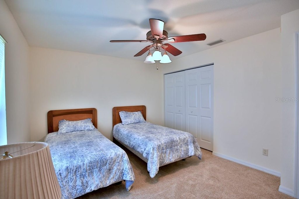 OCALA, Florida, 34481, United States, 8 Bedrooms Bedrooms, ,4 BathroomsBathrooms,Residential,Forsale,1944499