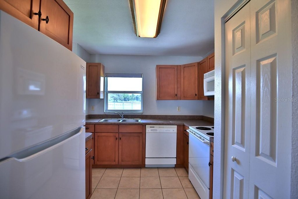 OCALA, Florida, 34481, United States, 8 Bedrooms Bedrooms, ,4 BathroomsBathrooms,Residential,Forsale,1944499