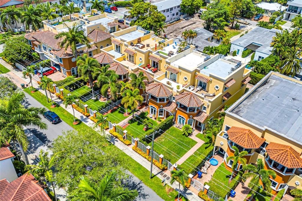 Fort Lauderdale, Florida, 33304, United States, 4 Bedrooms Bedrooms, ,3.5 BathroomsBathrooms,Residential,Forsale,1903959