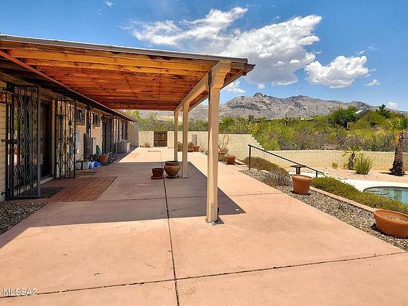 Tucson, Arizona, 85718, United States, 3 Bedrooms Bedrooms, ,3 BathroomsBathrooms,Residential,Forsale,1919204