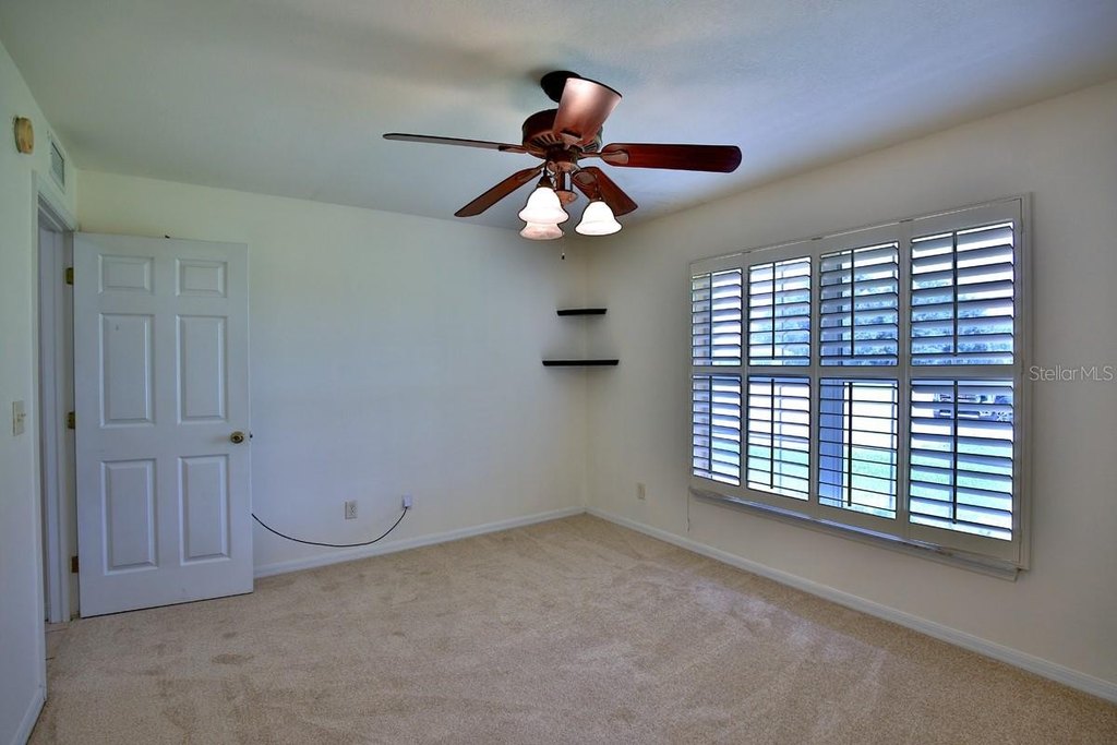 OCALA, Florida, 34481, United States, 8 Bedrooms Bedrooms, ,4 BathroomsBathrooms,Residential,Forsale,1944499