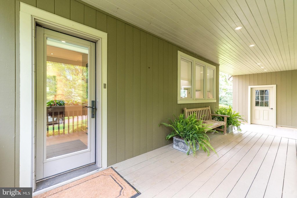 POINT PLEASANT, Pennsylvania, 18950, United States, 4 Bedrooms Bedrooms, ,5.5 BathroomsBathrooms,Residential,Forsale,1905151