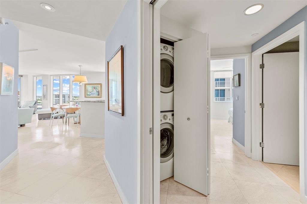 Fort Lauderdale, Florida, 33308, United States, 2 Bedrooms Bedrooms, ,2 BathroomsBathrooms,Residential,Forsale,1968178