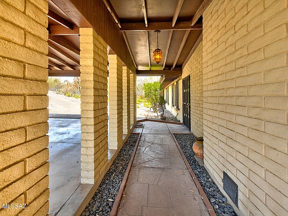 Tucson, Arizona, 85718, United States, 3 Bedrooms Bedrooms, ,3 BathroomsBathrooms,Residential,Forsale,1919204