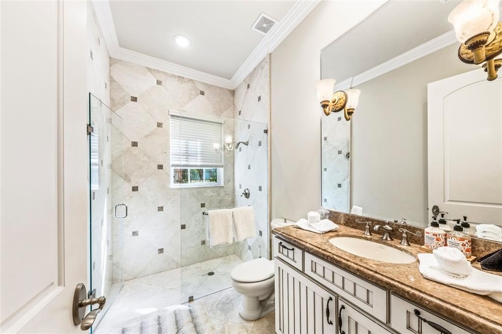 Fort Lauderdale, Florida, 33301, United States, 7 Bedrooms Bedrooms, ,7.5 BathroomsBathrooms,Residential,Forsale,1951874