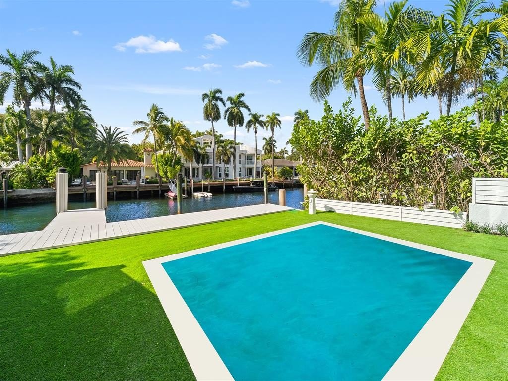 Fort Lauderdale, Florida, 33301, United States, 4 Bedrooms Bedrooms, ,4 BathroomsBathrooms,Residential,Forsale,1927561