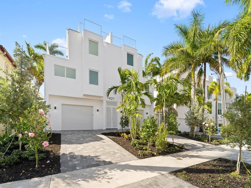Fort Lauderdale, Florida, 33301, United States, 4 Bedrooms Bedrooms, ,4 BathroomsBathrooms,Residential,Forsale,1927563