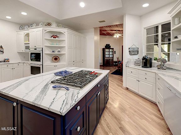 Tucson, Arizona, 85718, United States, 5 Bedrooms Bedrooms, ,4 BathroomsBathrooms,Residential,Forsale,1919203