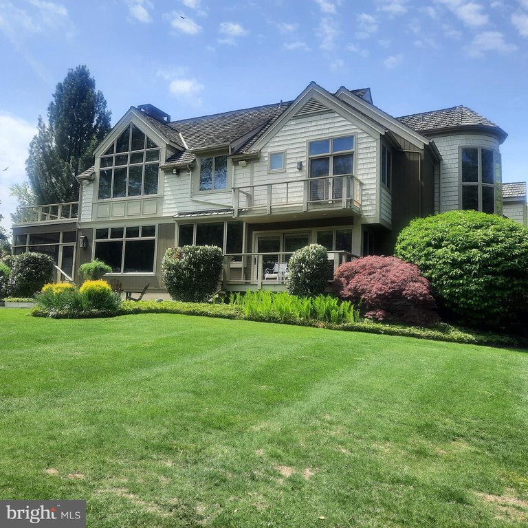 POINT PLEASANT, Pennsylvania, 18950, United States, 4 Bedrooms Bedrooms, ,5.5 BathroomsBathrooms,Residential,Forsale,1905151