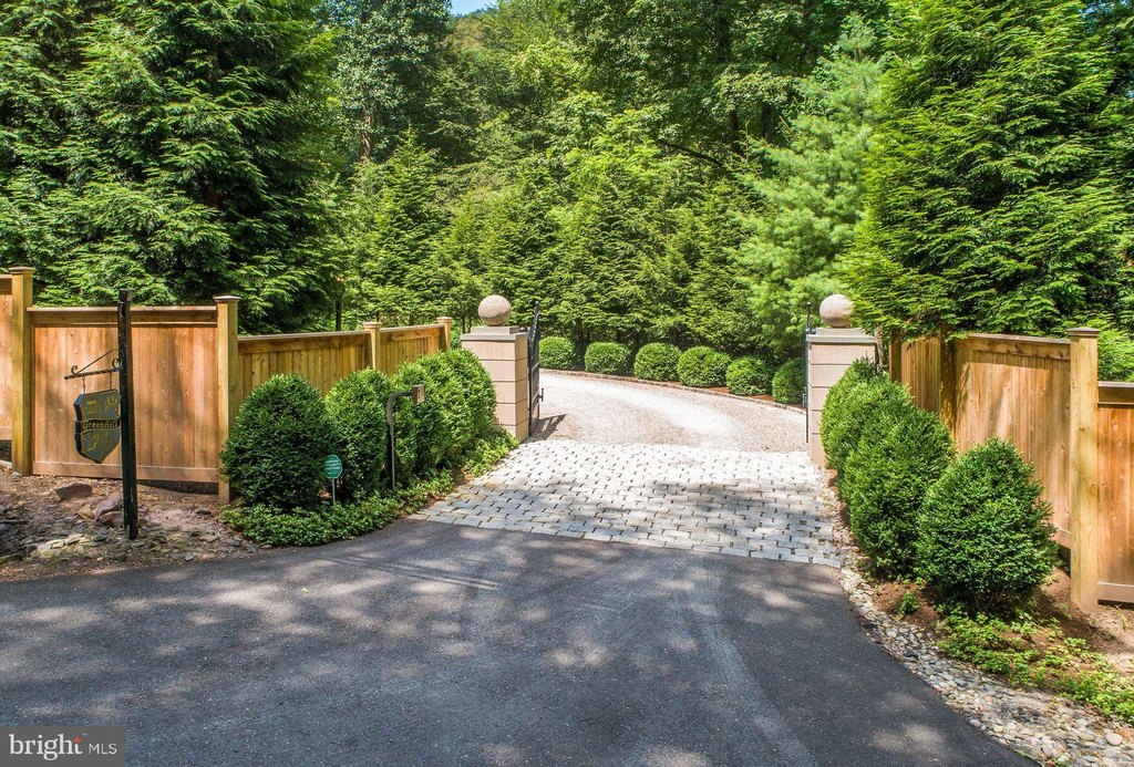 LUMBERVILLE, Pennsylvania, 18933, United States, 4 Bedrooms Bedrooms, ,4.5 BathroomsBathrooms,Residential,Forsale,1929760