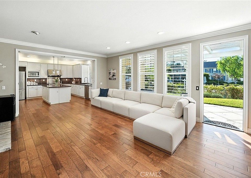 Santa Clarita, California, 91355, United States, 4 Bedrooms Bedrooms, ,4 BathroomsBathrooms,Residential,Forsale,1987285