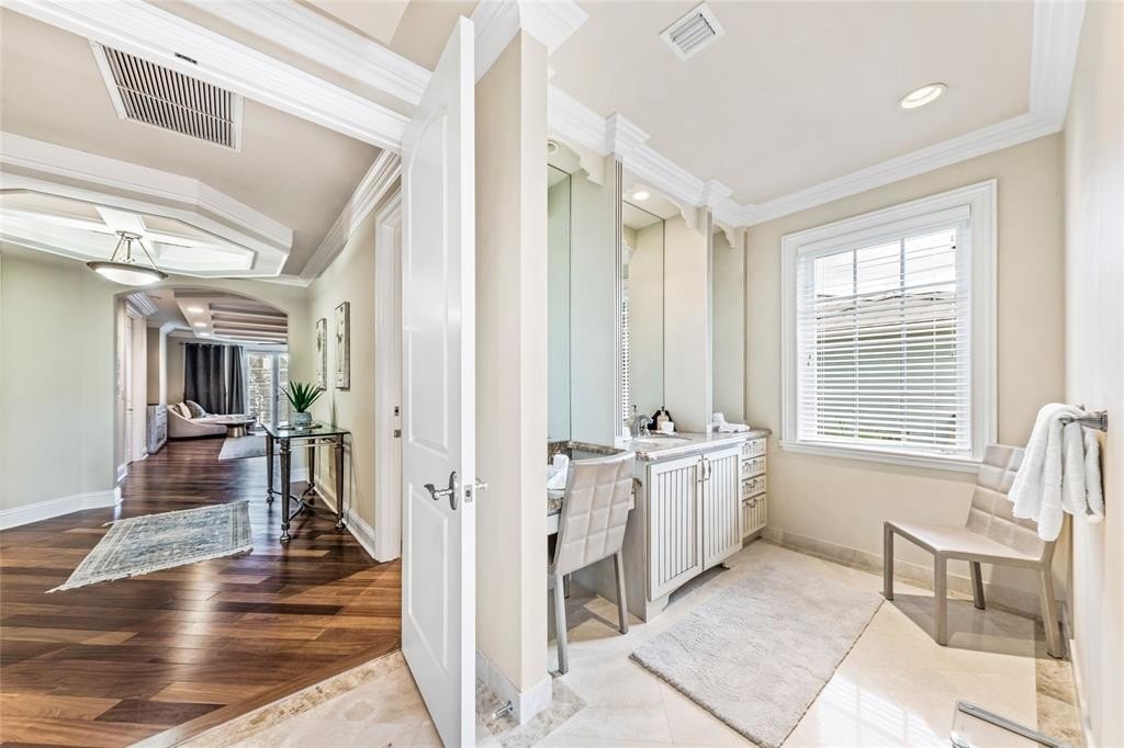 Fort Lauderdale, Florida, 33301, United States, 7 Bedrooms Bedrooms, ,7.5 BathroomsBathrooms,Residential,Forsale,1951874