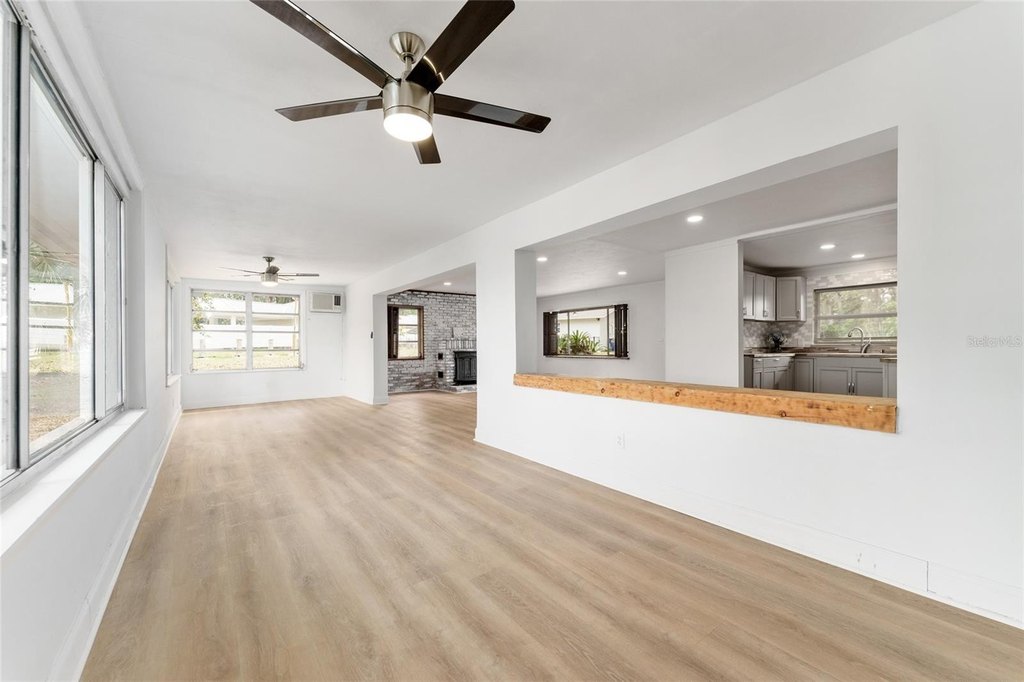 DUNNELLON, Florida, 34432, United States, 3 Bedrooms Bedrooms, ,3 BathroomsBathrooms,Residential,Forsale,2003999