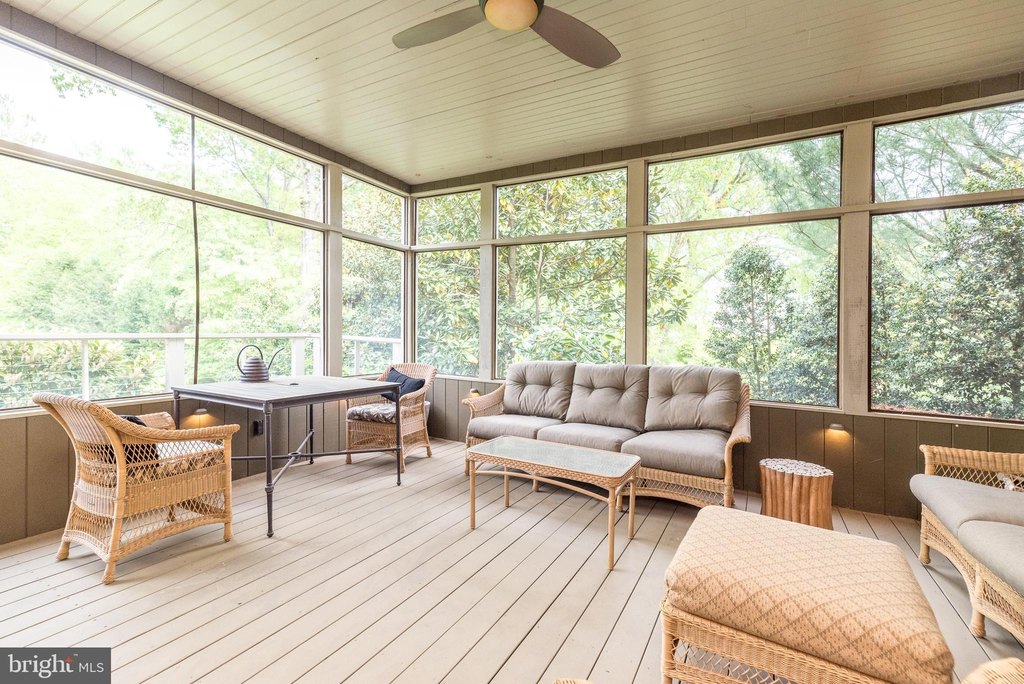 POINT PLEASANT, Pennsylvania, 18950, United States, 4 Bedrooms Bedrooms, ,5.5 BathroomsBathrooms,Residential,Forsale,1905151