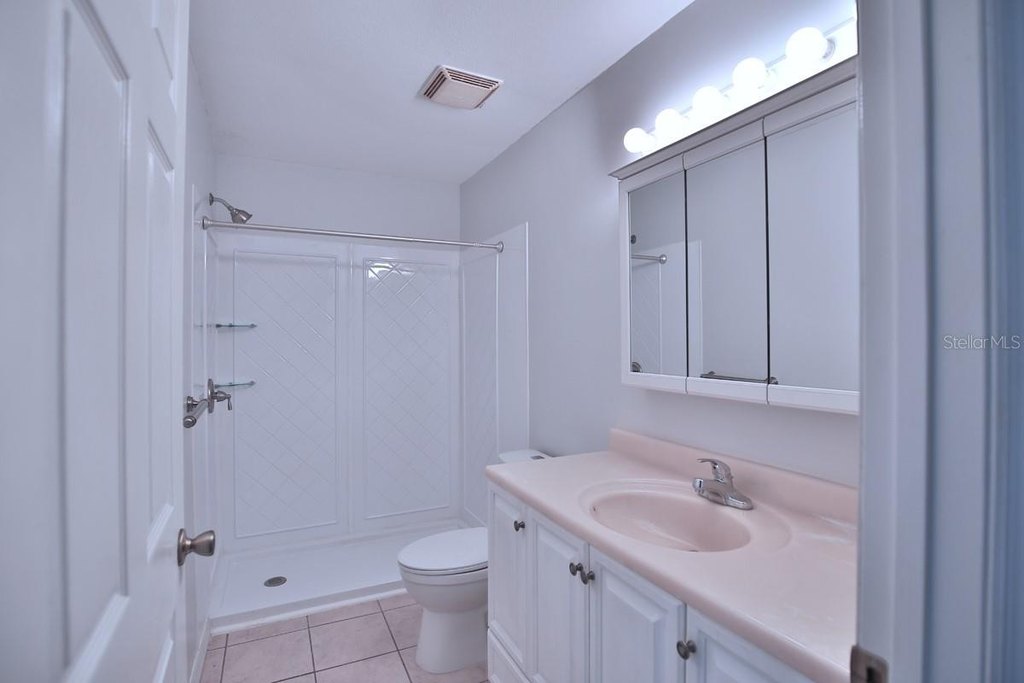 OCALA, Florida, 34481, United States, 8 Bedrooms Bedrooms, ,4 BathroomsBathrooms,Residential,Forsale,1944499
