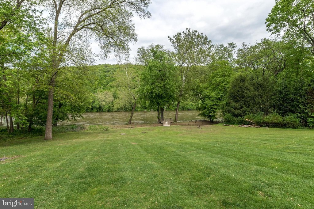 POINT PLEASANT, Pennsylvania, 18950, United States, 4 Bedrooms Bedrooms, ,5.5 BathroomsBathrooms,Residential,Forsale,1905151