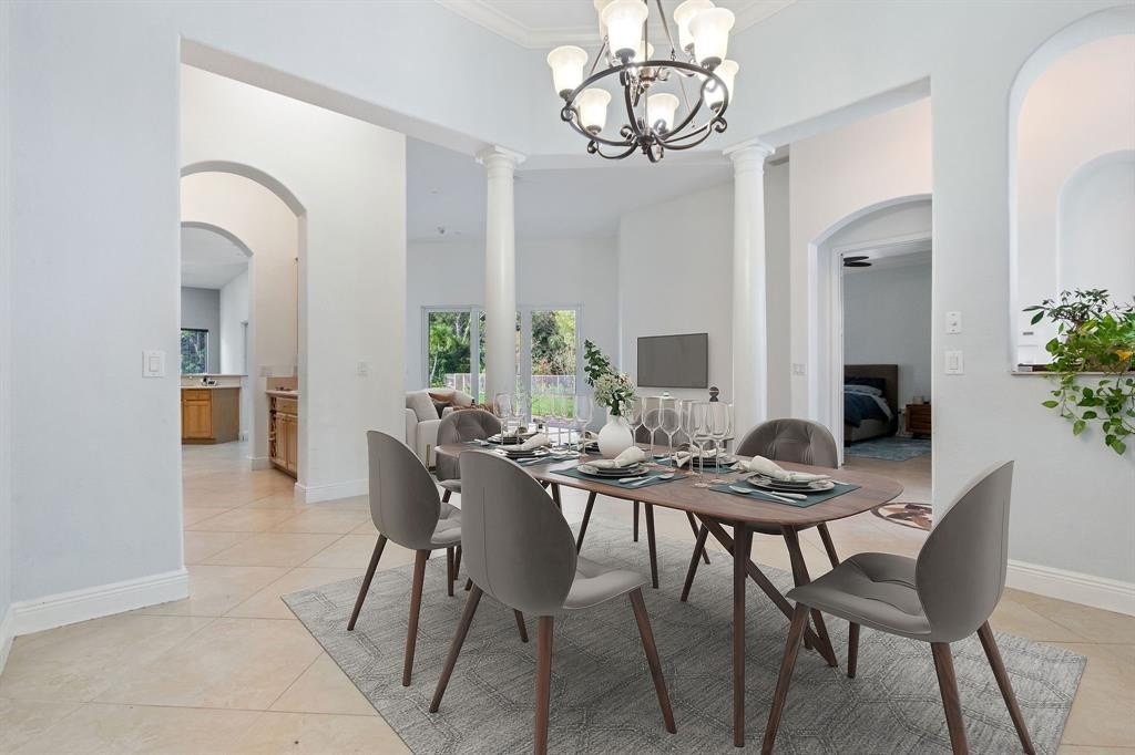 Davie, Florida, 33326, United States, 5 Bedrooms Bedrooms, ,3 BathroomsBathrooms,Residential,Forsale,1927588