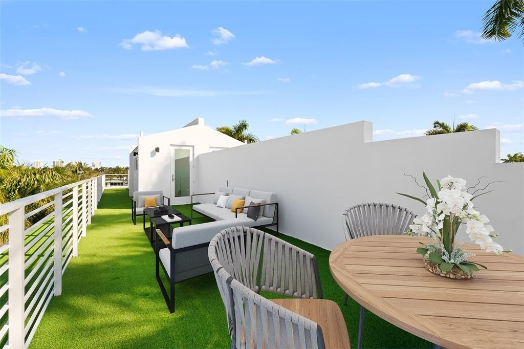 Fort Lauderdale, Florida, 33301, United States, 4 Bedrooms Bedrooms, ,4 BathroomsBathrooms,Residential,Forsale,1927561