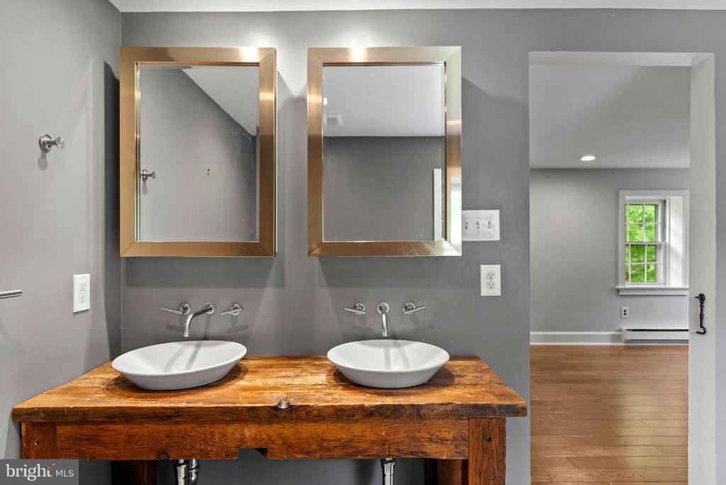 DOYLESTOWN, Pennsylvania, 18902, United States, 4 Bedrooms Bedrooms, ,3.5 BathroomsBathrooms,Residential,Forsale,1929757