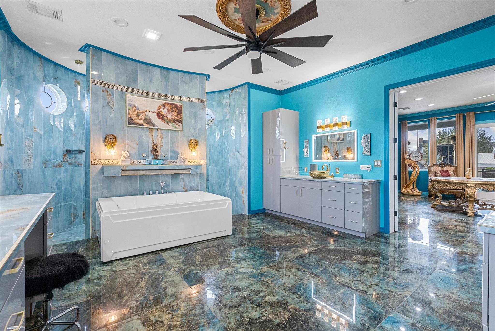 Alvin, Texas, 77511, United States, 8 Bedrooms Bedrooms, ,9 BathroomsBathrooms,Residential,Forsale,1953106