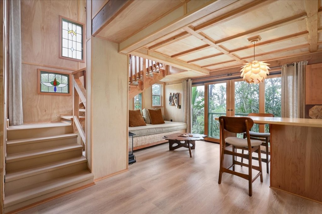 Kailua-Kona, Hawaii, 96740, United States, 5 Bedrooms Bedrooms, ,4.5 BathroomsBathrooms,Residential,Forsale,2004385