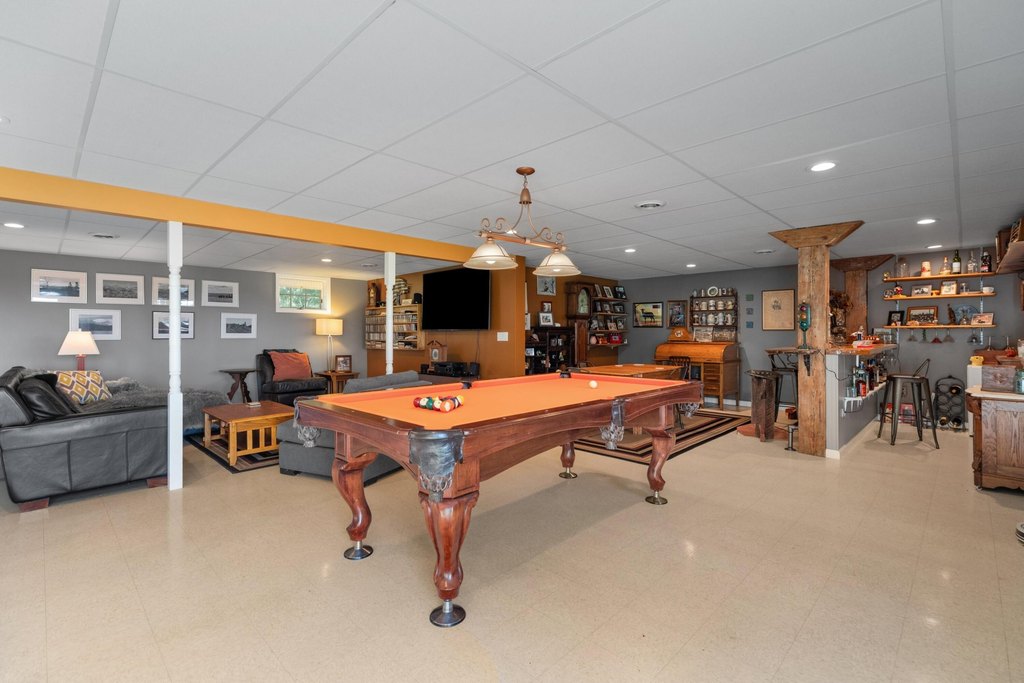 Dandridge, Tennessee, 37725, United States, 3 Bedrooms Bedrooms, ,3 BathroomsBathrooms,Residential,Forsale,1986956