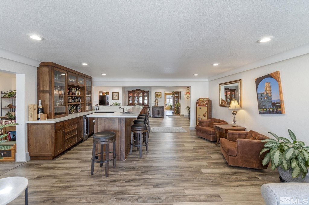Gerlach, Nevada, 89412, United States, 4 Bedrooms Bedrooms, ,3.5 BathroomsBathrooms,Residential,Forsale,1910330