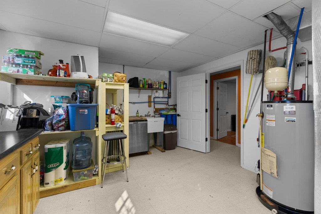 Dandridge, Tennessee, 37725, United States, 3 Bedrooms Bedrooms, ,3 BathroomsBathrooms,Residential,Forsale,1986956