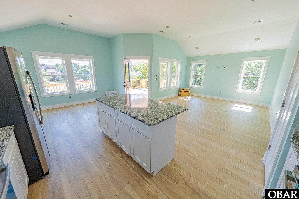 Avon, North Carolina, 27915, United States, 3 Bedrooms Bedrooms, ,2.5 BathroomsBathrooms,Residential,Forsale,1914405