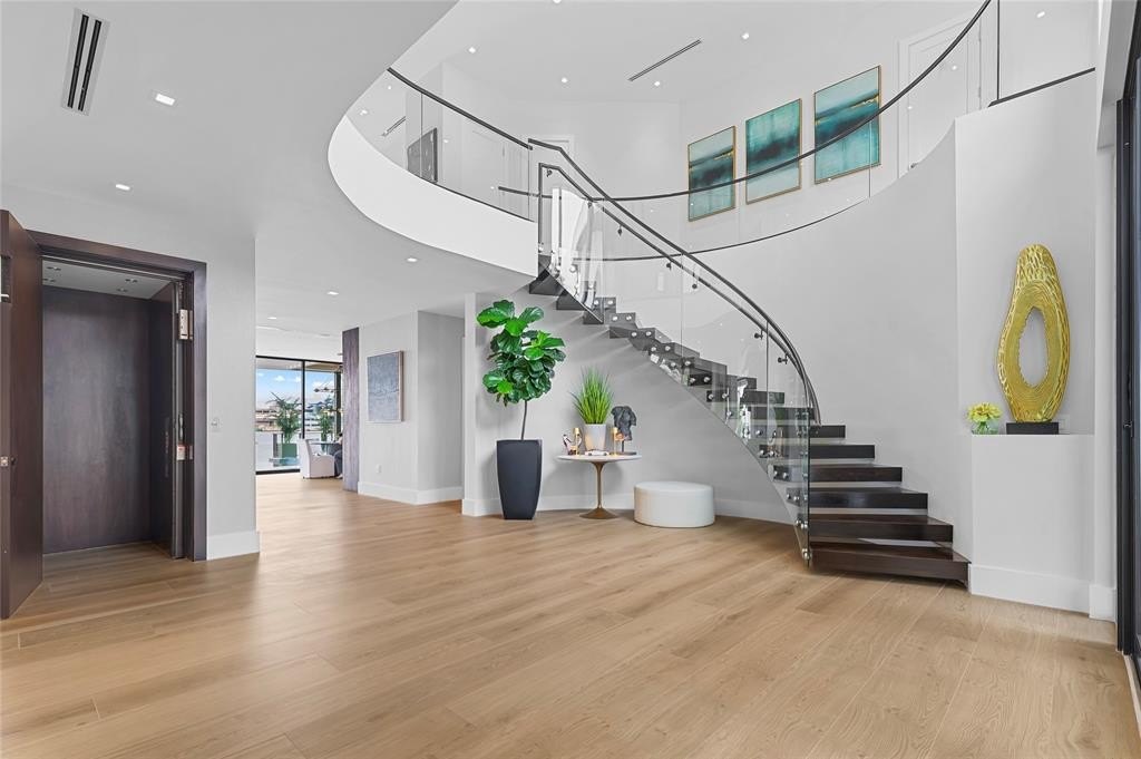 Fort Lauderdale, Florida, 33316, United States, 5 Bedrooms Bedrooms, ,6.5 BathroomsBathrooms,Residential,Forsale,1951896
