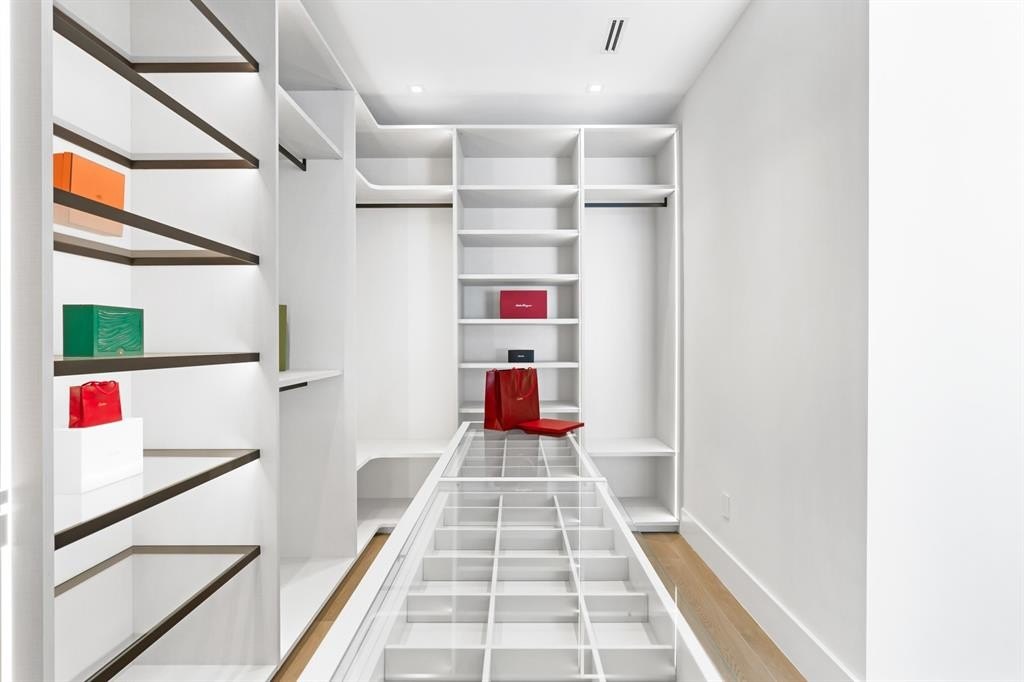 Fort Lauderdale, Florida, 33316, United States, 5 Bedrooms Bedrooms, ,6.5 BathroomsBathrooms,Residential,Forsale,1951896