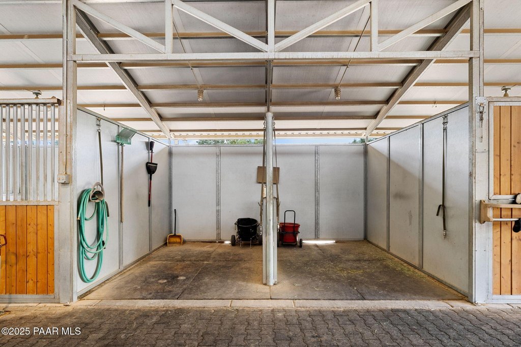 Prescott, Arizona, 86305, United States, 2 Bedrooms Bedrooms, ,2 BathroomsBathrooms,Residential,Forsale,1994064