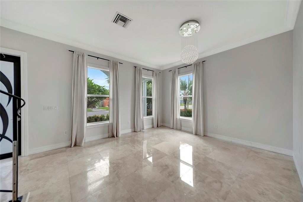 Fort Lauderdale, Florida, 33315, United States, 5 Bedrooms Bedrooms, ,4 BathroomsBathrooms,Residential,Forsale,1884598