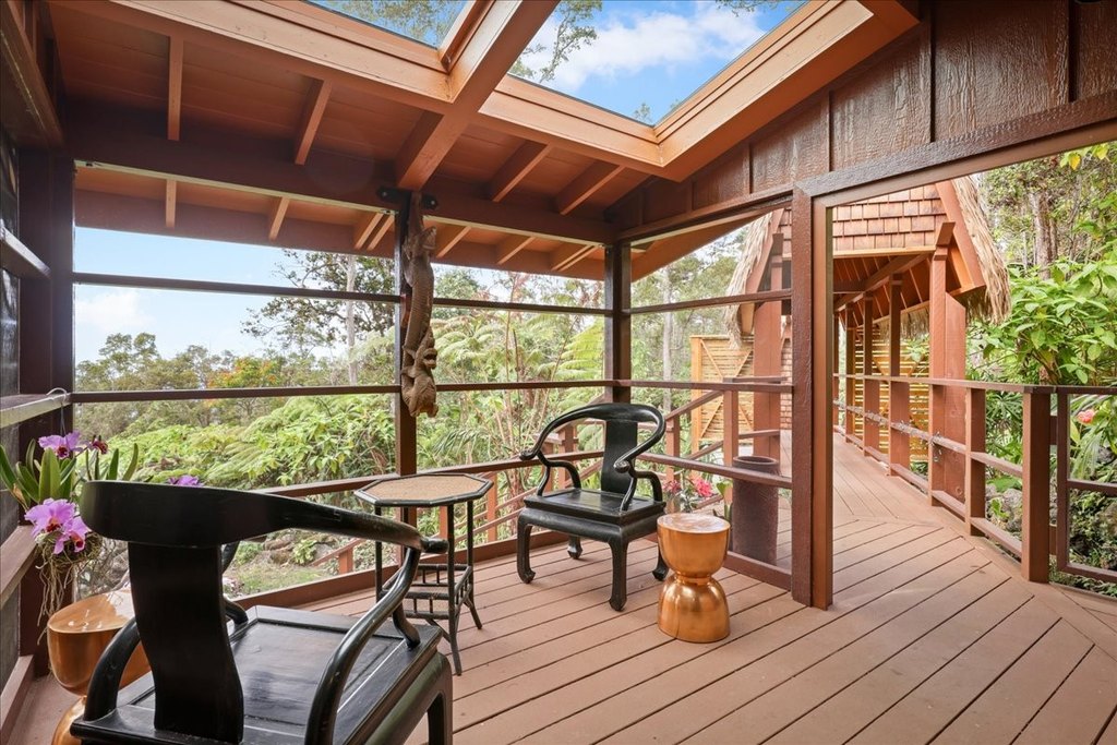 Kailua-Kona, Hawaii, 96740, United States, 5 Bedrooms Bedrooms, ,4.5 BathroomsBathrooms,Residential,Forsale,2004385