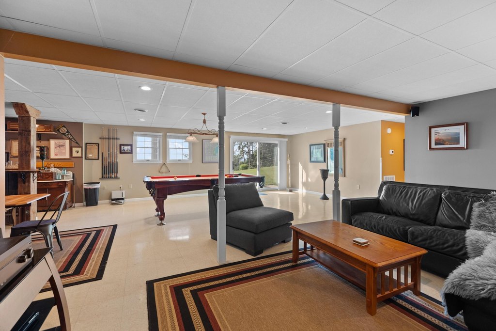 Dandridge, Tennessee, 37725, United States, 3 Bedrooms Bedrooms, ,3 BathroomsBathrooms,Residential,Forsale,1986956