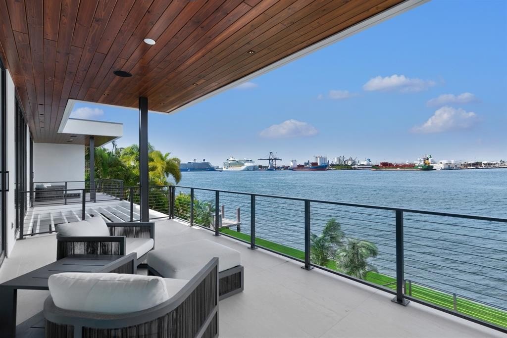 Fort Lauderdale, Florida, 33316, United States, 5 Bedrooms Bedrooms, ,6.5 BathroomsBathrooms,Residential,Forsale,1951896