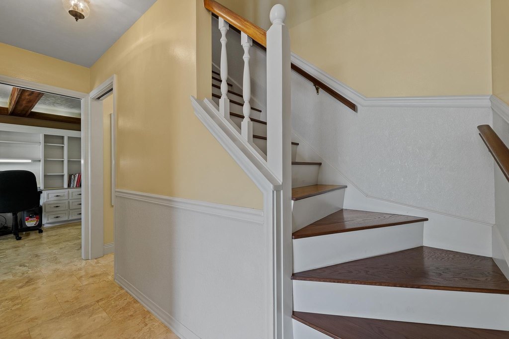 Rapid City, South Dakota, 57701, United States, 4 Bedrooms Bedrooms, ,4.5 BathroomsBathrooms,Residential,Forsale,1918999