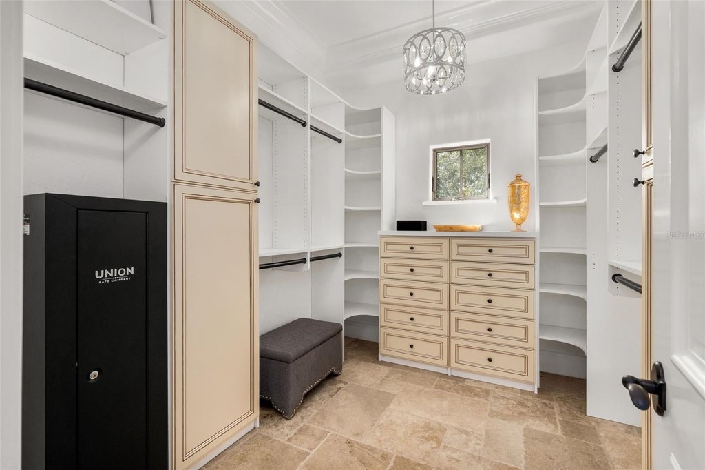 DUNNELLON, Florida, 34432, United States, 4 Bedrooms Bedrooms, ,3.5 BathroomsBathrooms,Residential,Forsale,2009528