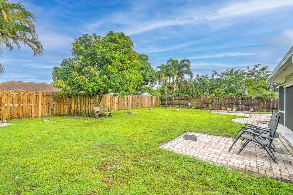 Royal Palm Beach, Florida, 33411, United States, 3 Bedrooms Bedrooms, ,2 BathroomsBathrooms,Residential,Forsale,1969897