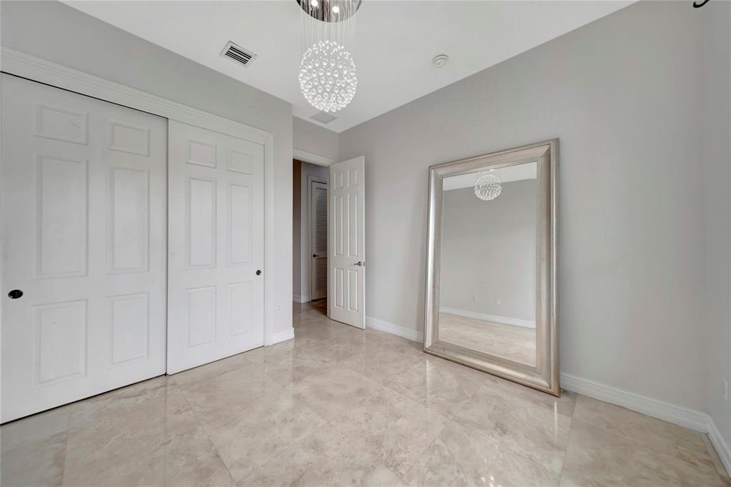 Fort Lauderdale, Florida, 33315, United States, 5 Bedrooms Bedrooms, ,4 BathroomsBathrooms,Residential,Forsale,1884598