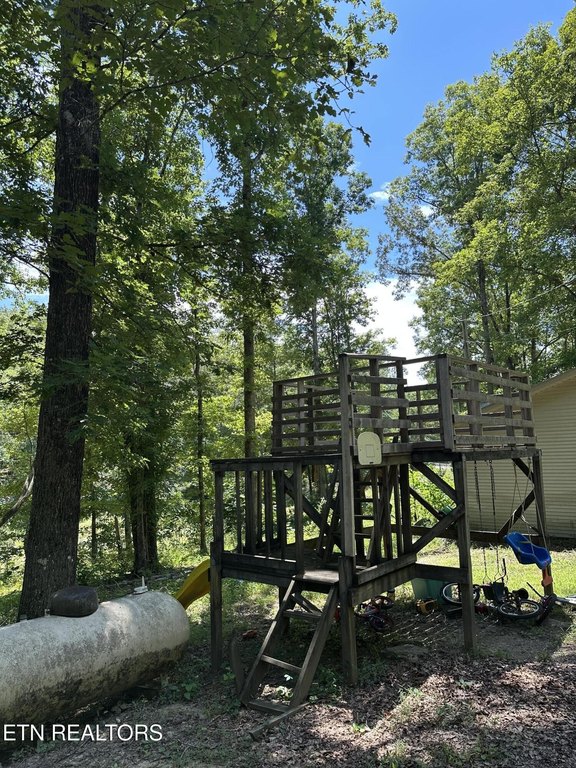 Rockwood, Tennessee, 37854, United States, 3 Bedrooms Bedrooms, ,2 BathroomsBathrooms,Residential,Forsale,1929833