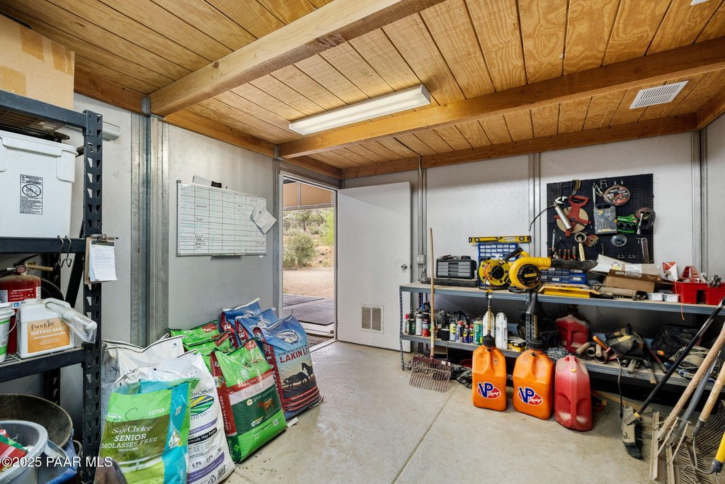 Prescott, Arizona, 86305, United States, 2 Bedrooms Bedrooms, ,2 BathroomsBathrooms,Residential,Forsale,1994064