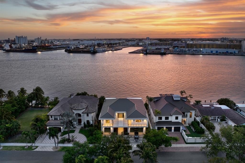 Fort Lauderdale, Florida, 33316, United States, 5 Bedrooms Bedrooms, ,6.5 BathroomsBathrooms,Residential,Forsale,1951896
